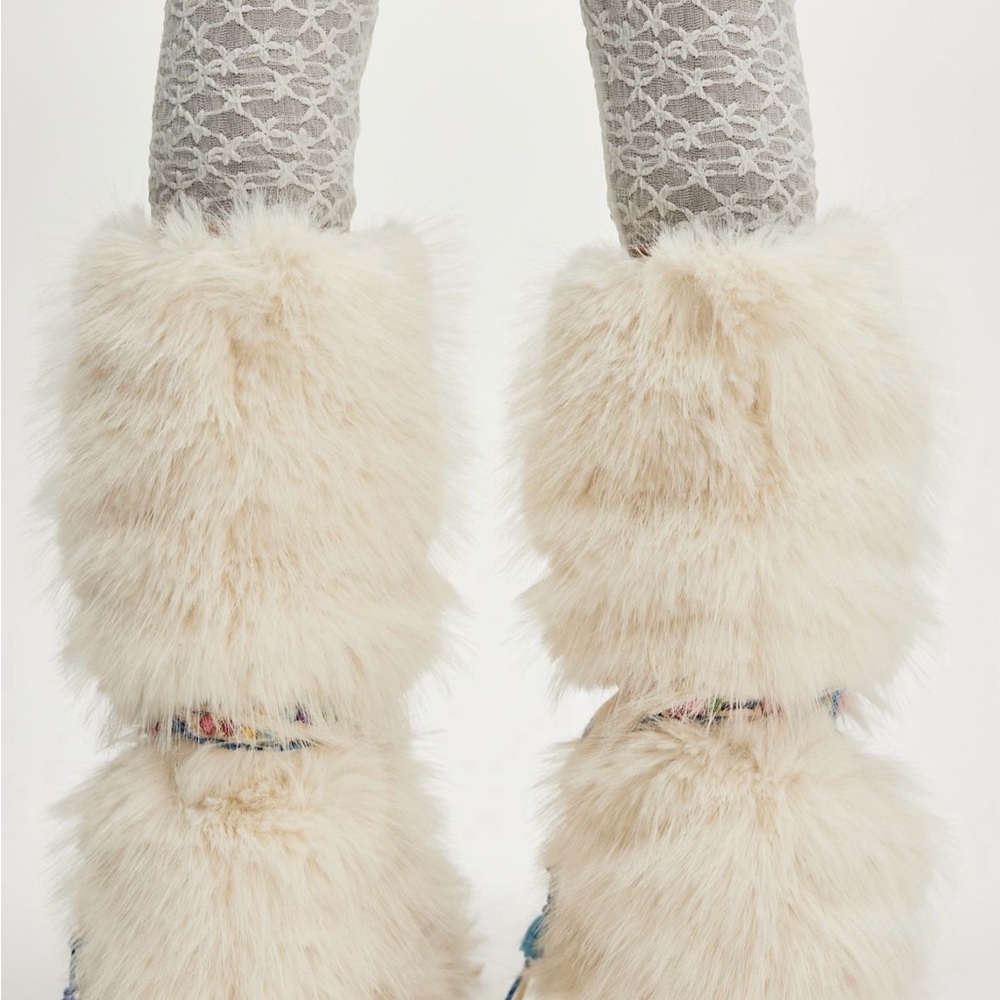 Free People Apres All Day Beaded Boots (with hidden platform heel) - Picture 7 of 11